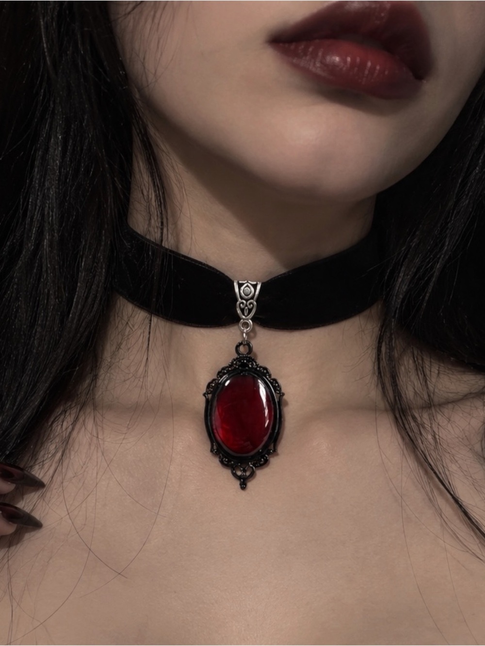 🖤🔴 Gothic Red Stone Choker Necklace 🖤⛓️